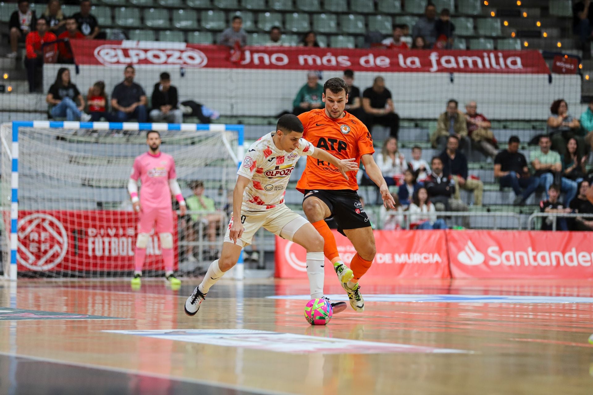 La victoria de ElPozo ante Ribera Navarra, en imágenes