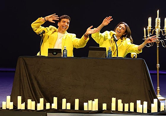 Xuso Jones y Ana Brito durante el espectáculo que protagonizaron en Murcia.