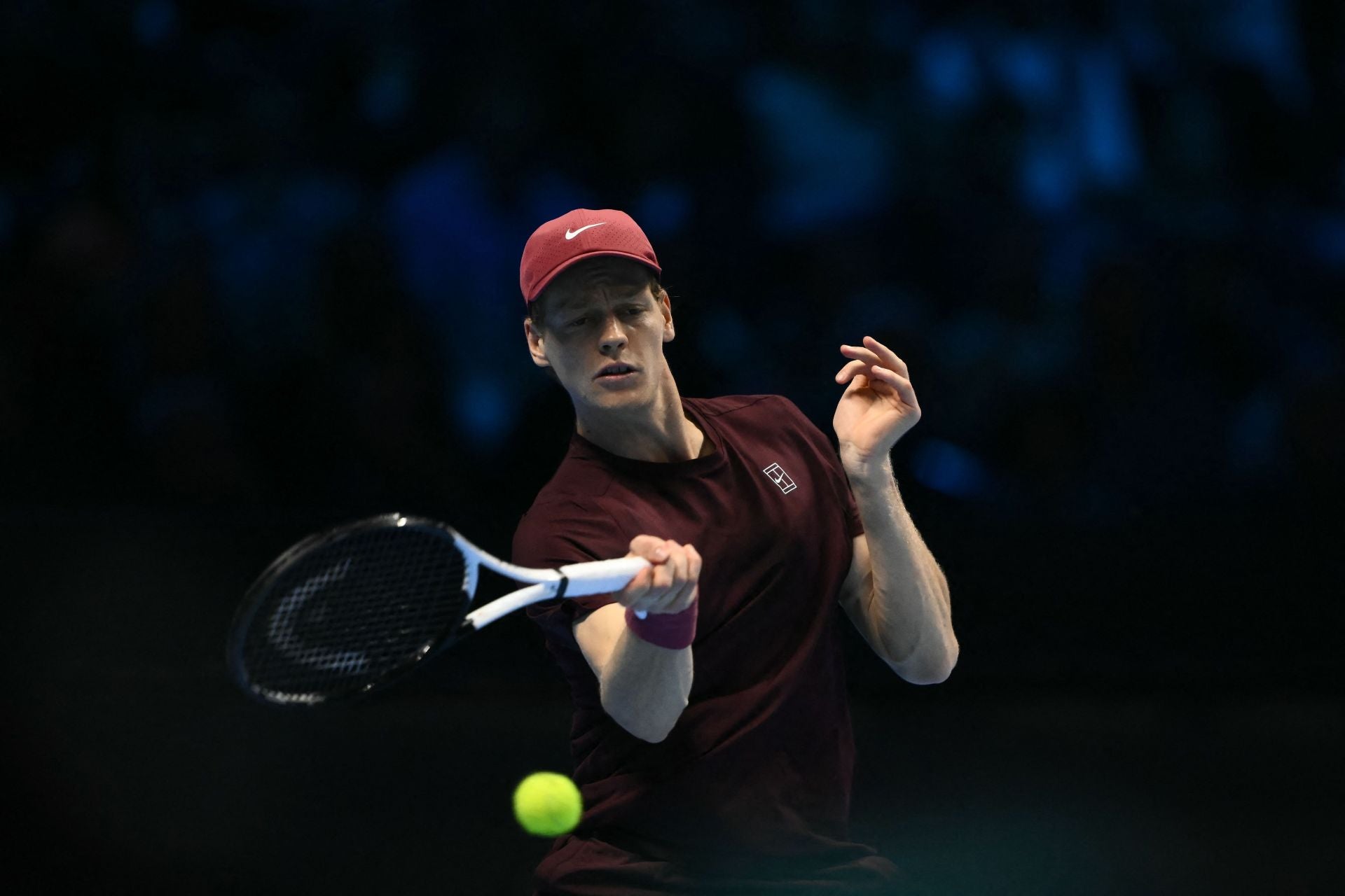 Carlos Alcaraz cae ante Sinner en la ATP Finals, en imágenes