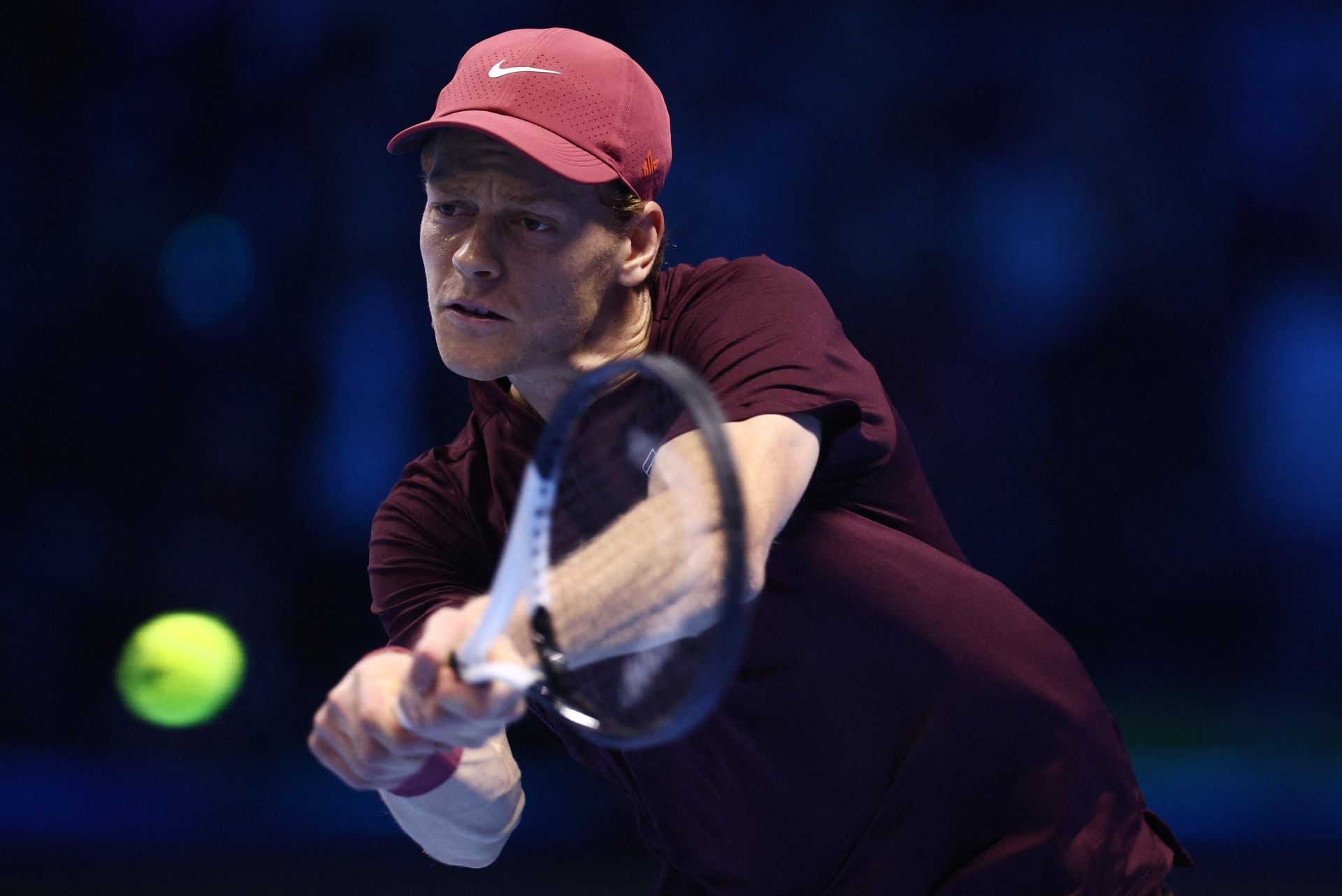 Carlos Alcaraz cae ante Sinner en la ATP Finals, en imágenes