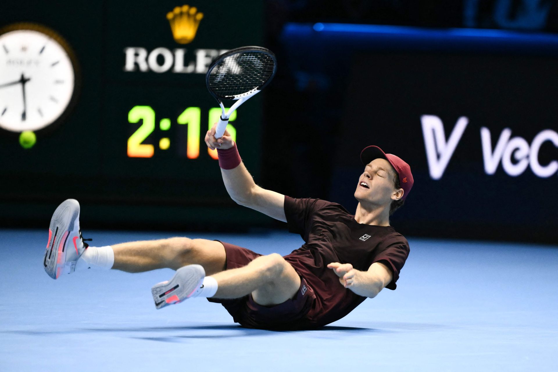 Carlos Alcaraz cae ante Sinner en la ATP Finals, en imágenes