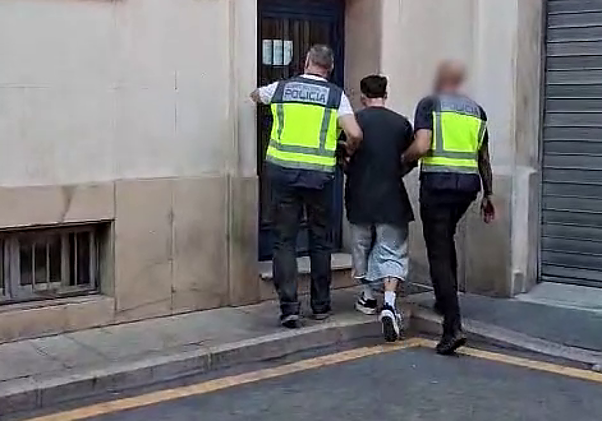 Detienen en Murcia a un fugitivo buscado en Alemania por robo con ...