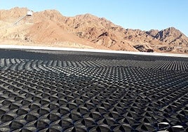 Hexa-Cover, una cubierta flotante que preserva la calidad del agua, controla la evaporación y la proliferación de algas