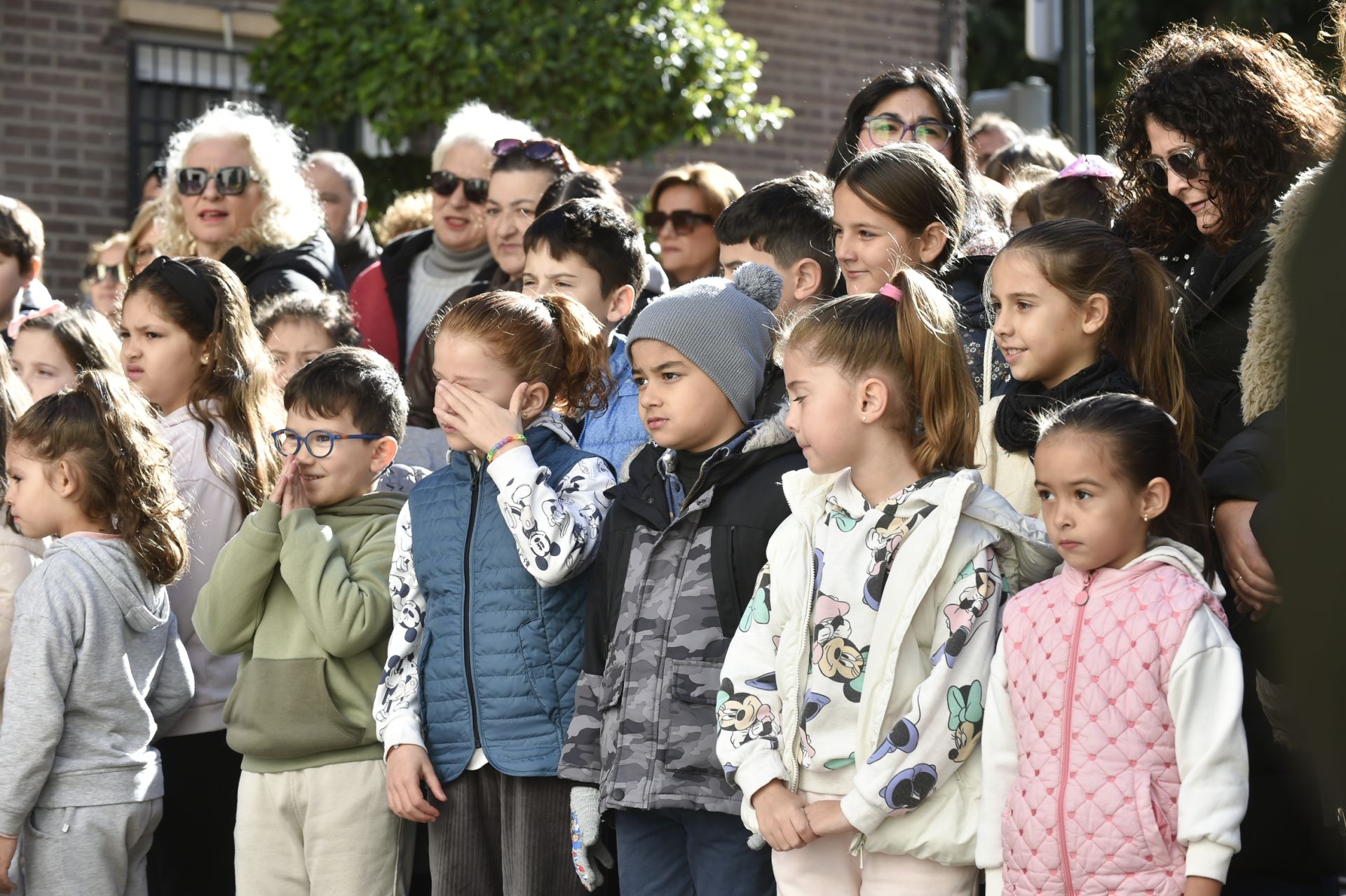 La nevada artificial en Murcia para cumplir el deseo de un niño de 7 años, en imágenes
