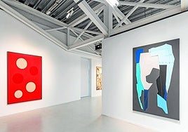 Obras de Antonio Ballester Moreno y Sonia Navarro expuestas estos días en el Centro Párraga de Murcia.