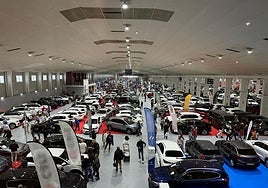 Amplia exposición de vehículos en las instalaciones de Ifepa, la pasada edición.