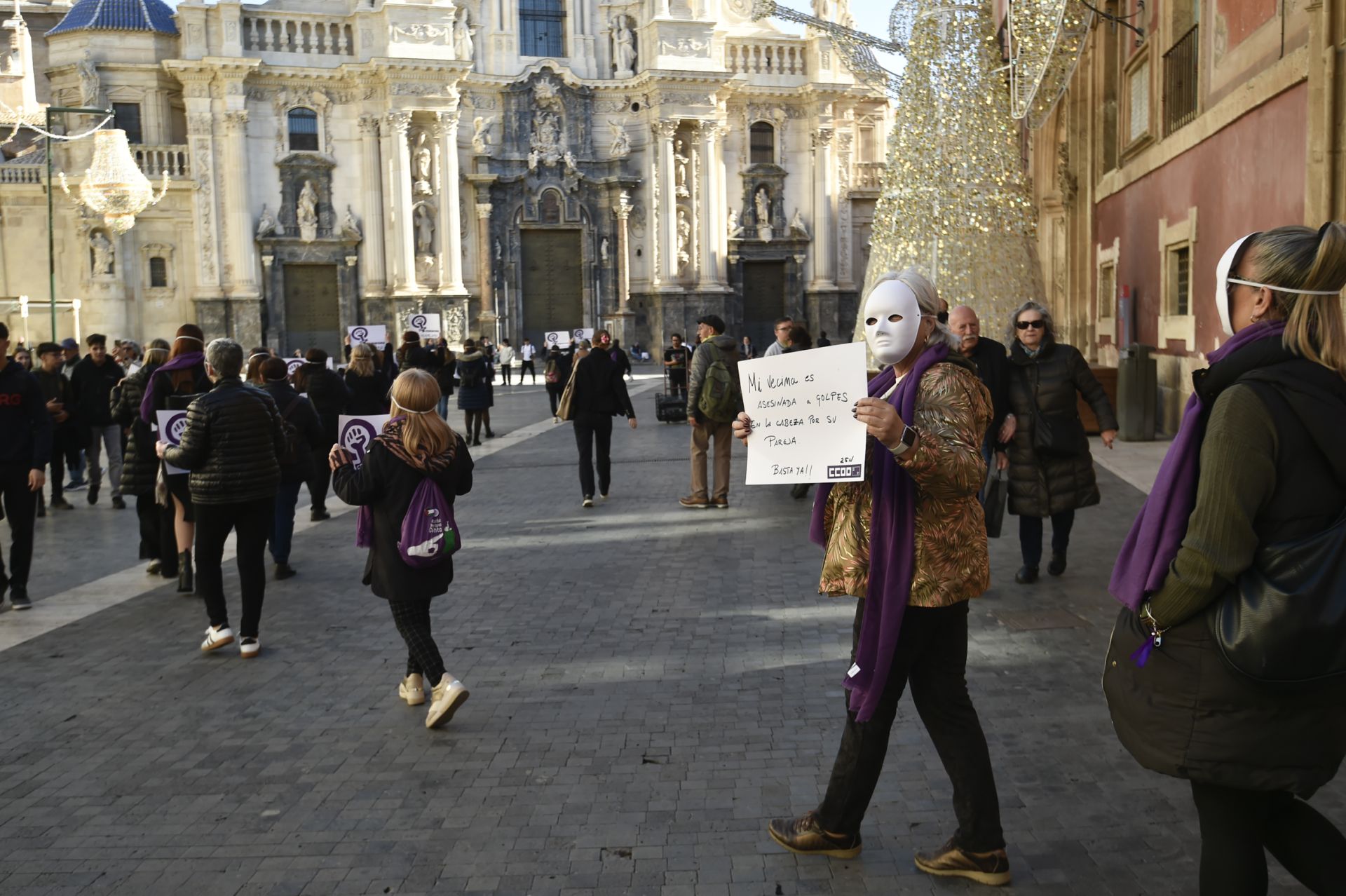 La actuación &#039;Porque el silencio también es violencia&#039;, en imágenes