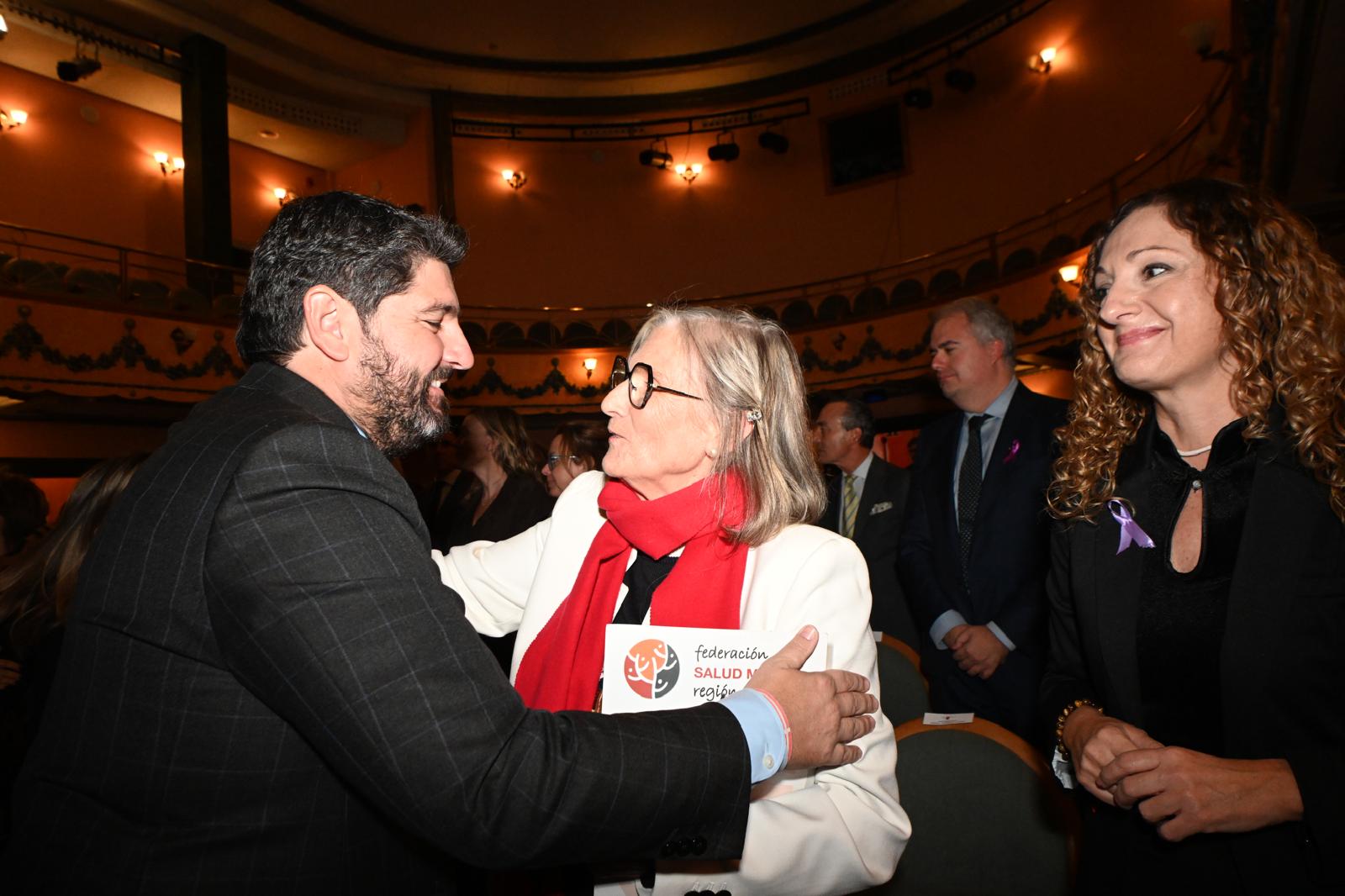 En imágenes, gala de entrega de los Premios 25N del Gobierno regional