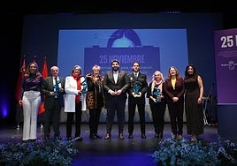 En imágenes, gala de entrega de los Premios 25N del Gobierno regional