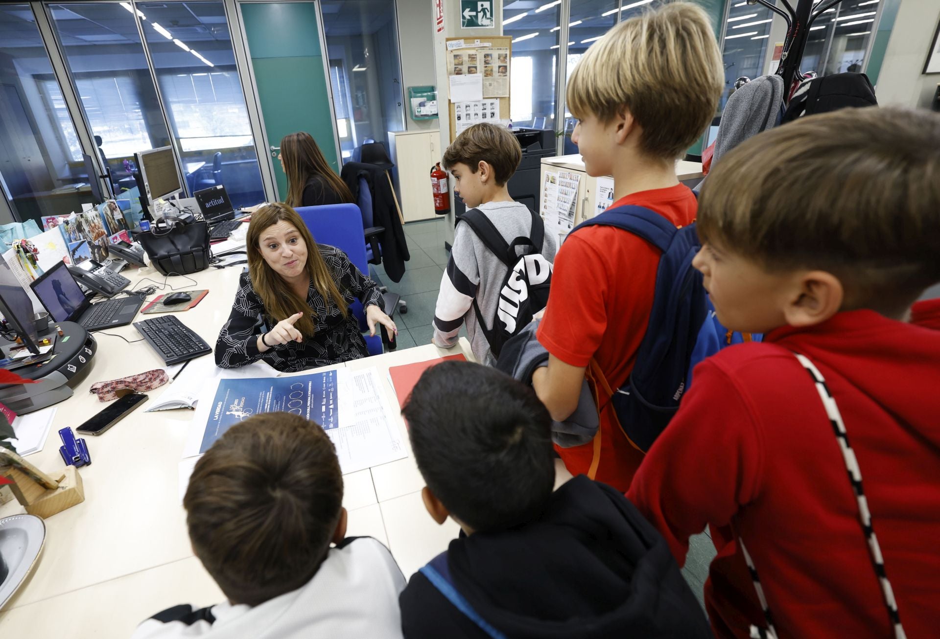 Los alumnos de del CEIP San Pablo de Murcia visitan LA VERDAD, en imágenes