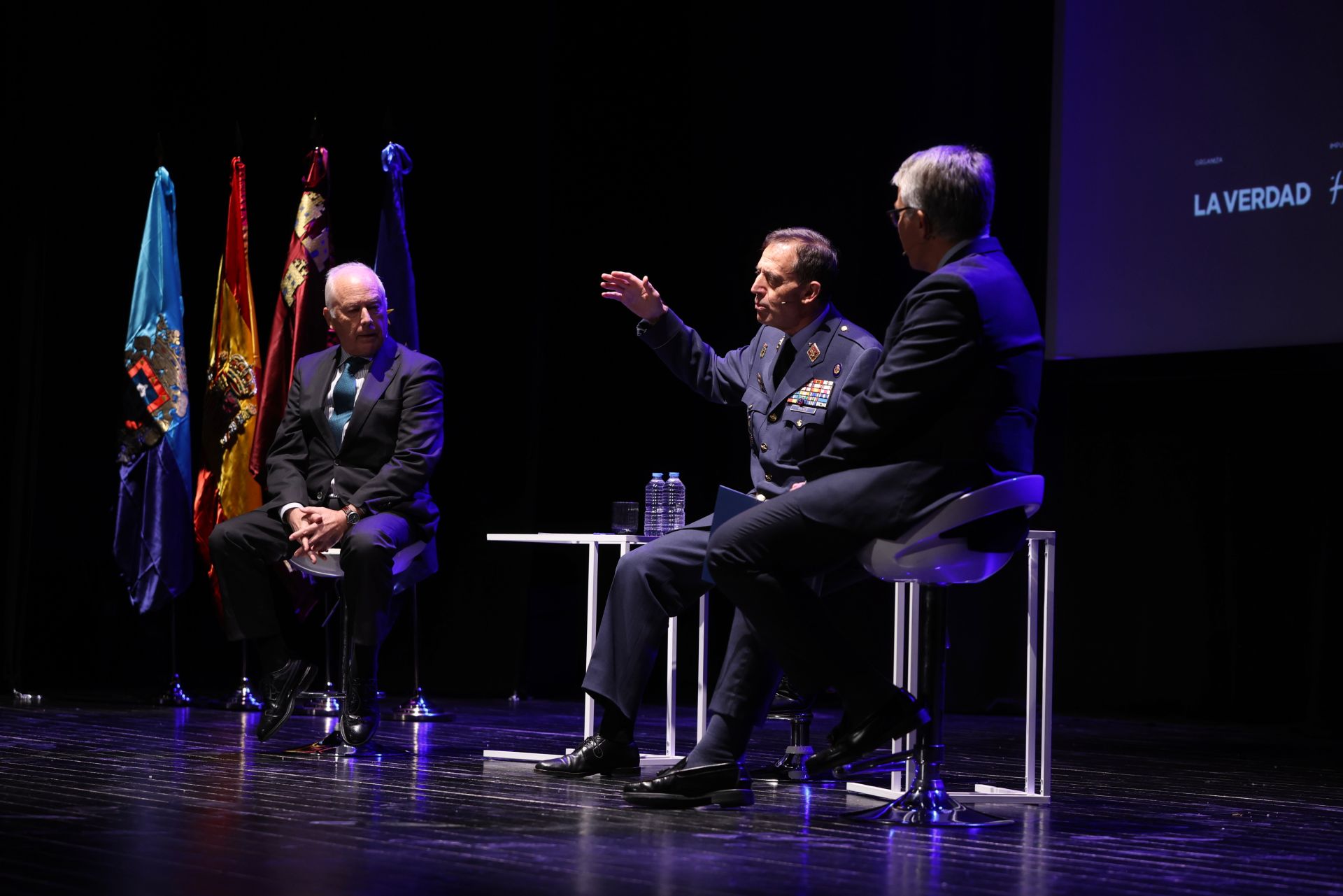 Las imágenes del Aula de Seguridad y Fuerzas Armadas de LA VERDAD celebrada en San Javier