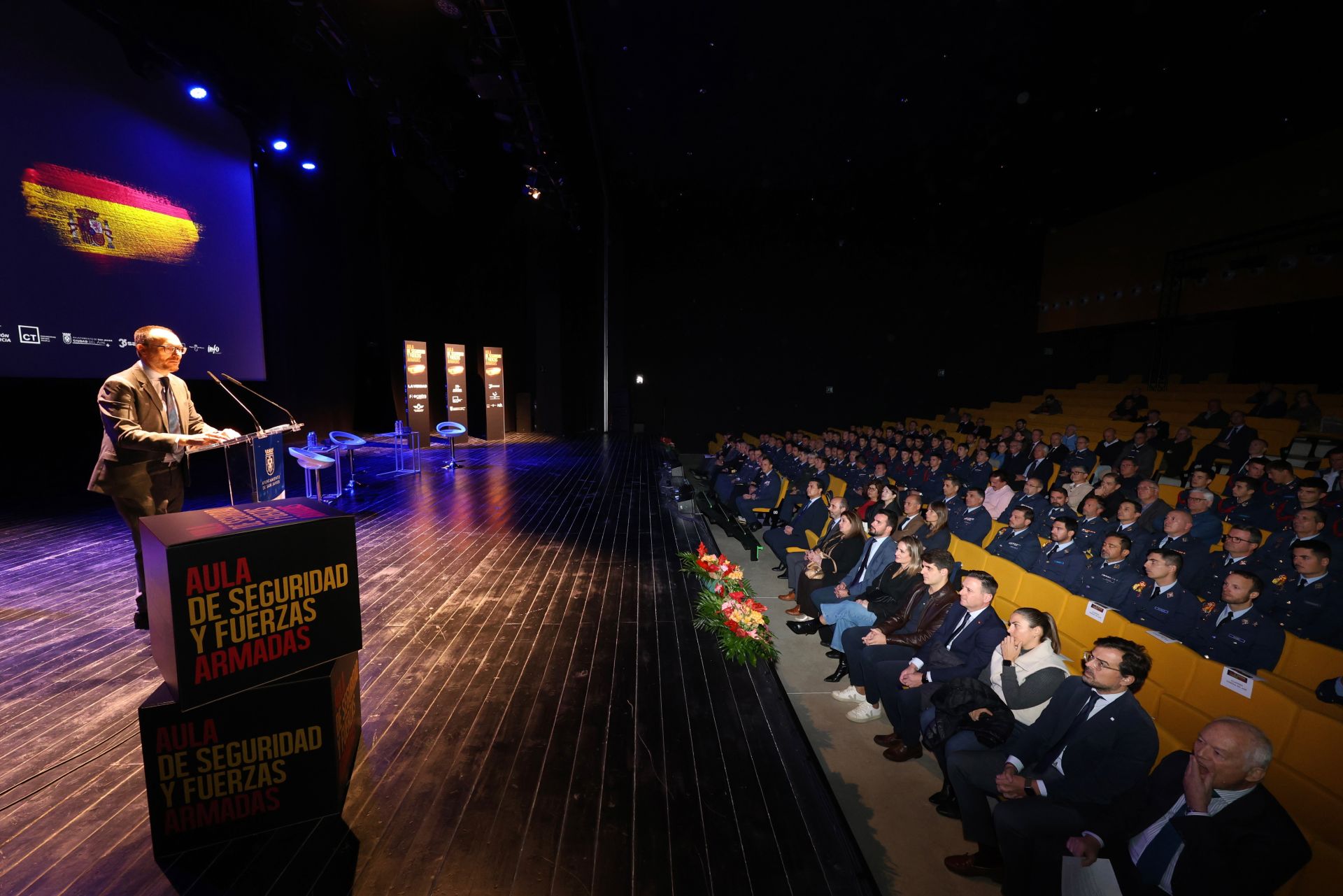 Las imágenes del Aula de Seguridad y Fuerzas Armadas de LA VERDAD celebrada en San Javier