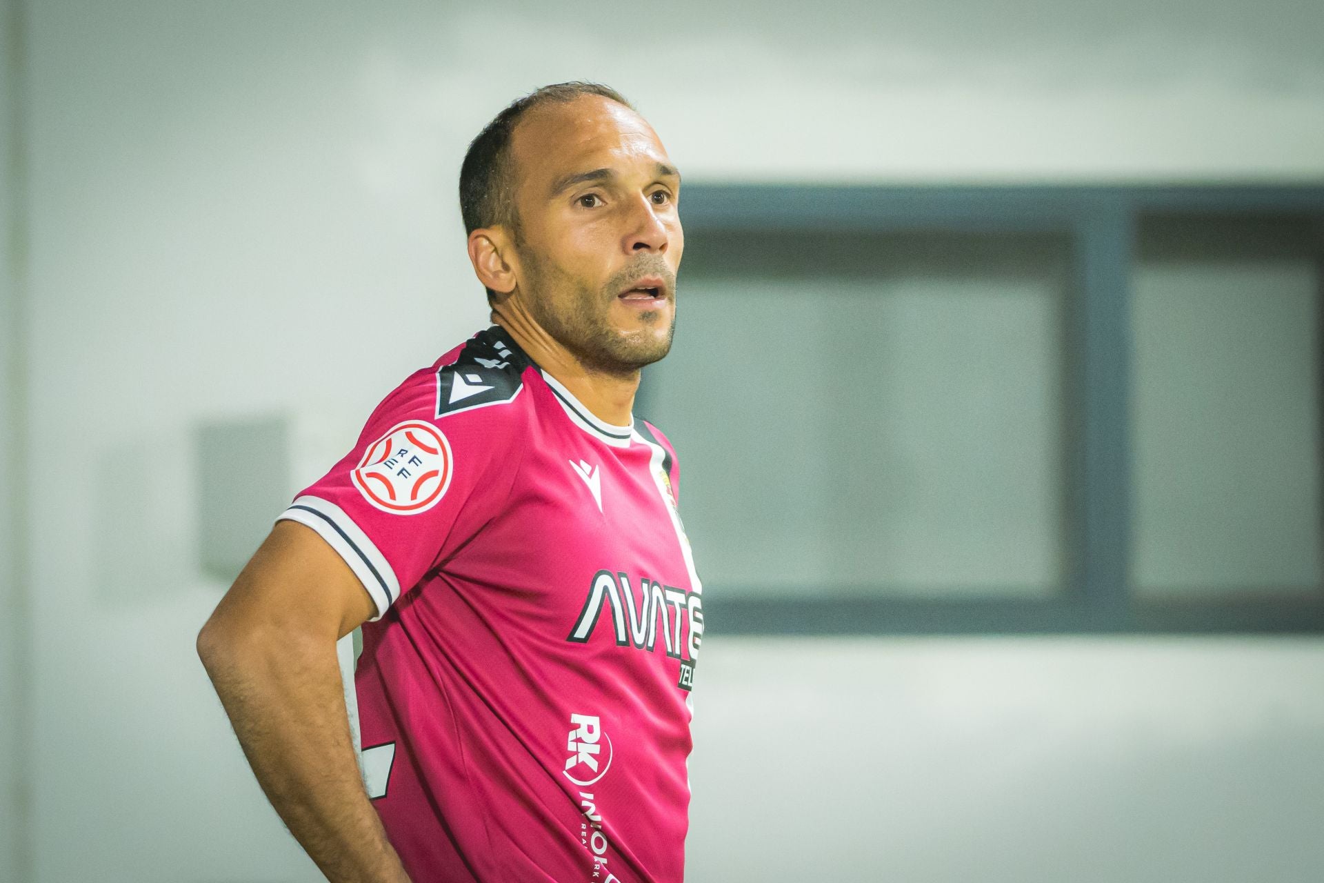 El FC Cartagena sufre y saborea la victoria, en imágenes