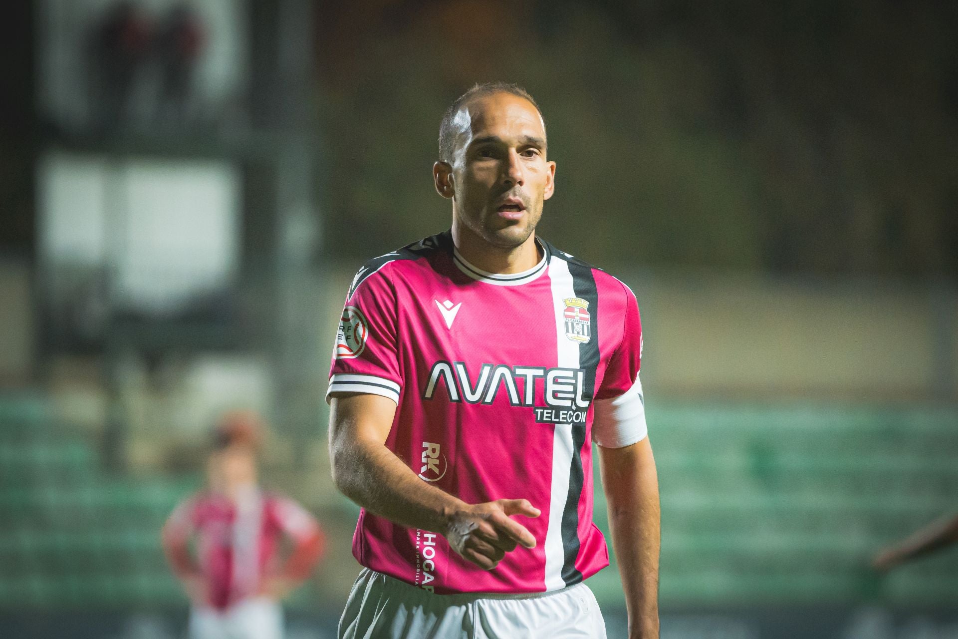 El FC Cartagena sufre y saborea la victoria, en imágenes