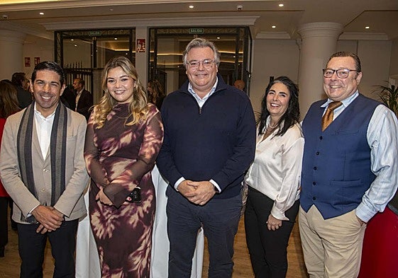 Ángel Holgado, Natalia Sarasola, Eduardo Fajardo, Katia Soto y Carlos Meana.