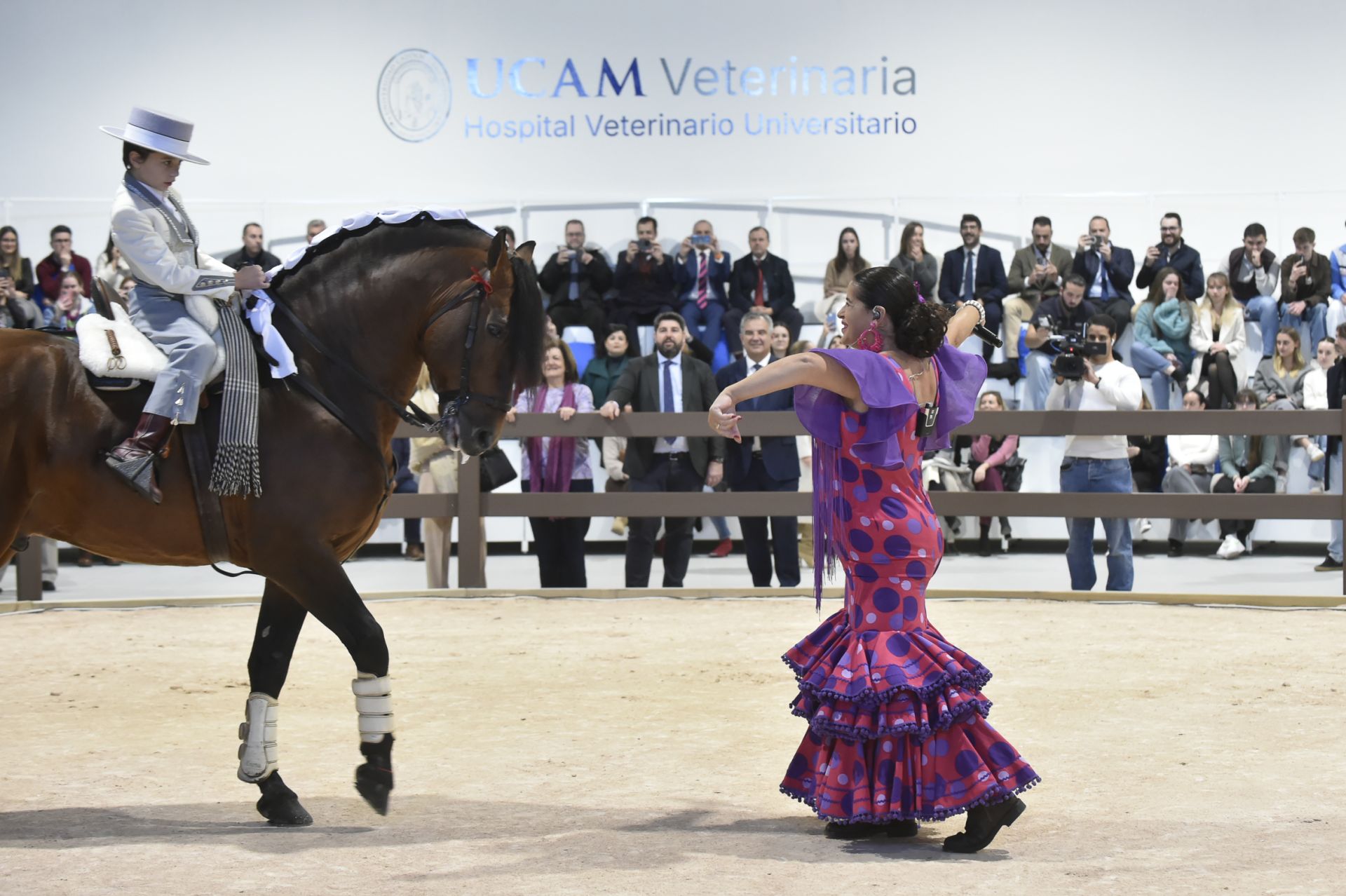 La inauguración del Hospital Veterinario de la UCAM, en imágenes