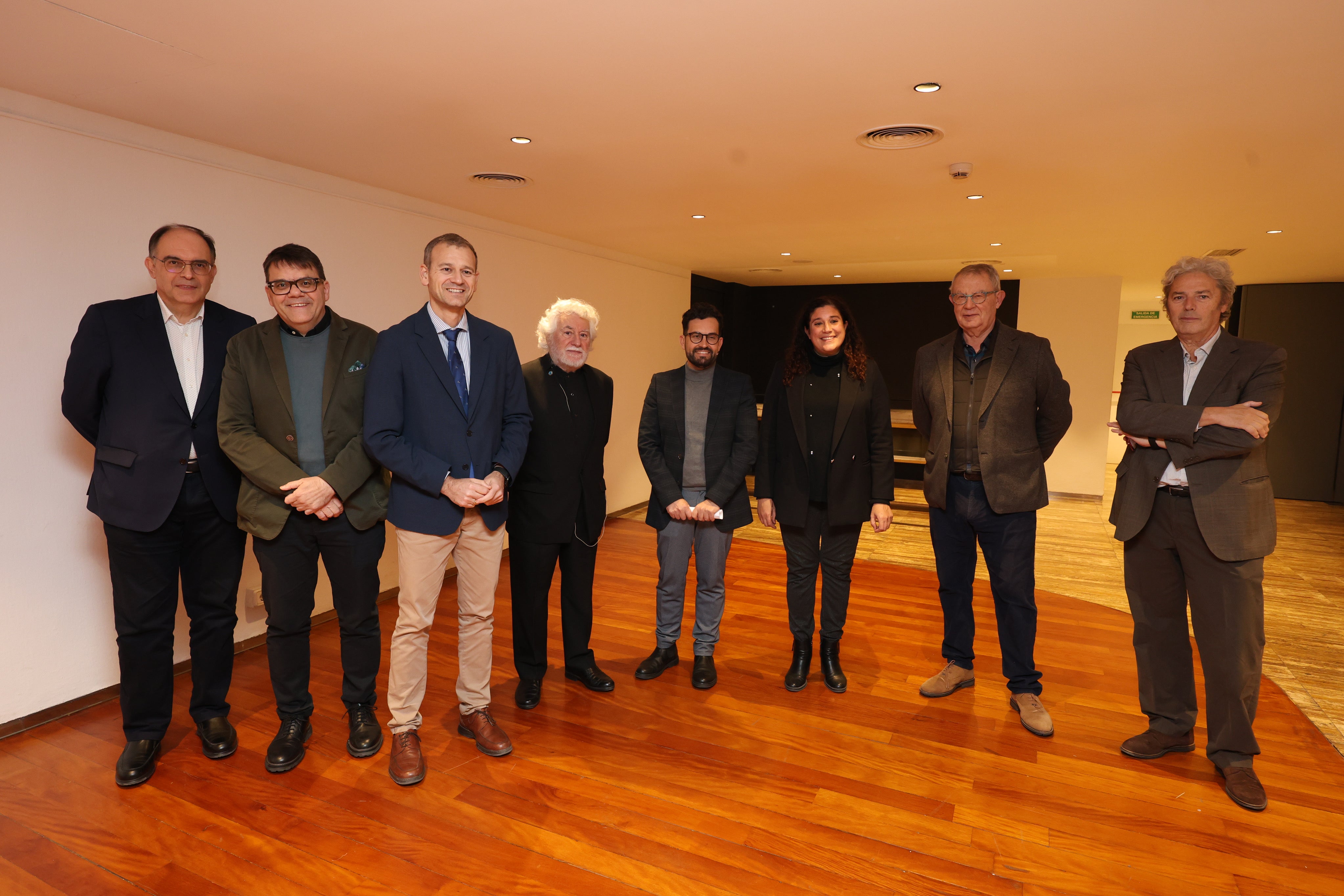 Las imágenes de Gabarrón en el aula de cultura de LA VERDAD