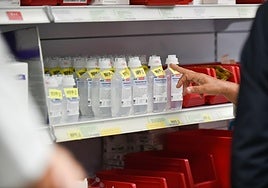 Imagen de archivo de la farmacia del hospital Reina Sofía de Murcia.