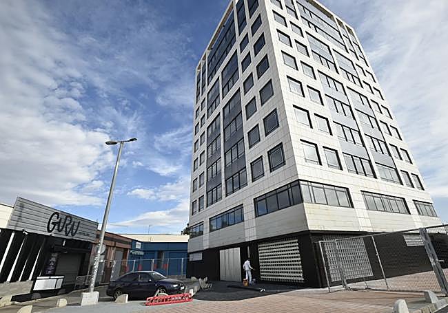 Entrada al establecimiento, en Mariano Rojas.