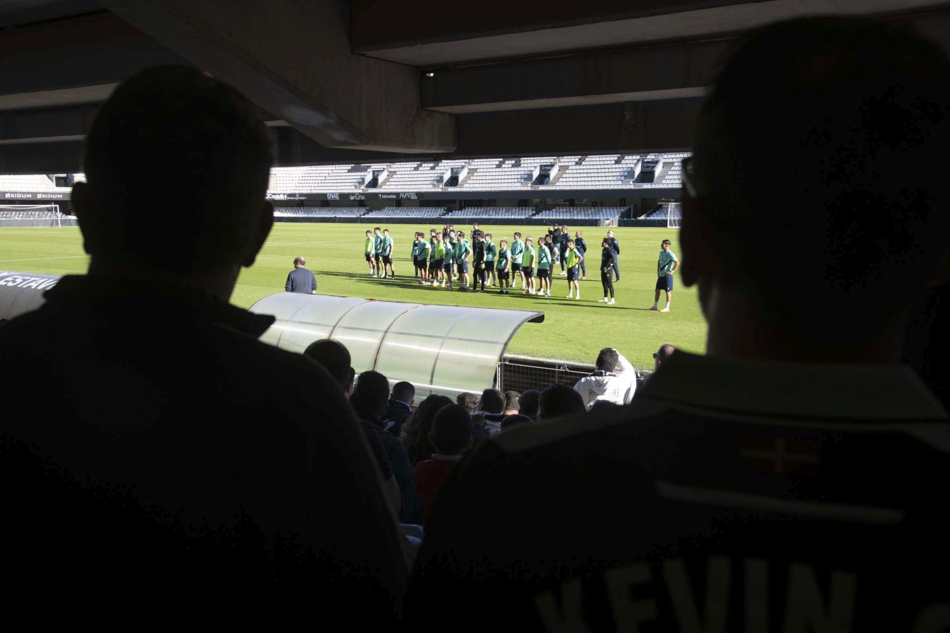 El último entrenamiento del Fútbol Club Cartagena antes del derbi contra el Real Murcia, en imágenes