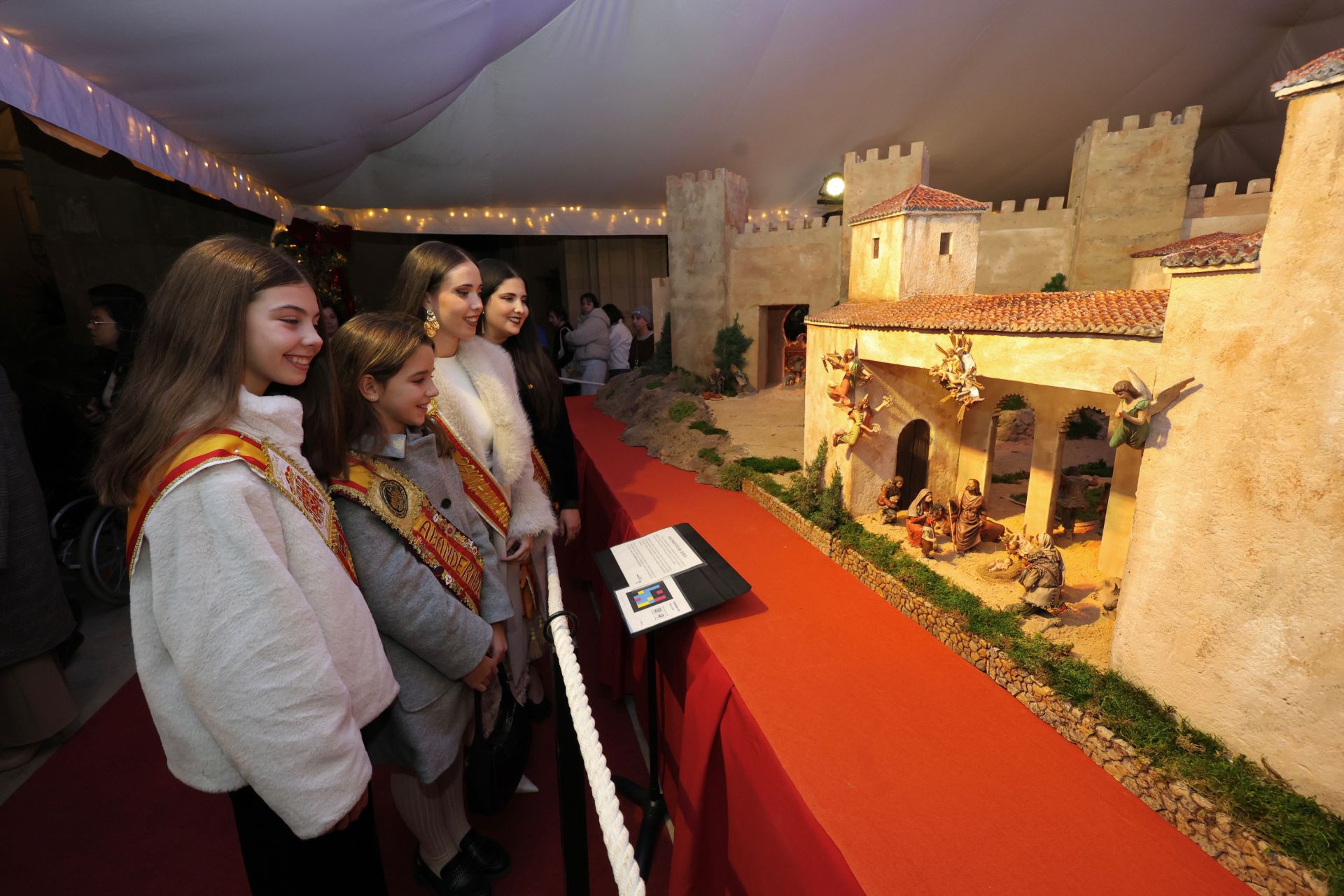En imágenes, la inauguración del Belén de Murcia en el Palacio Episcopal