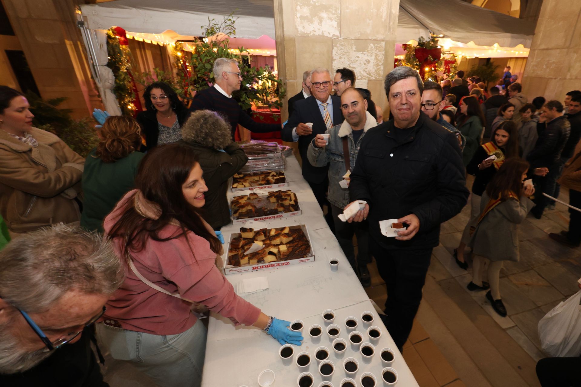 En imágenes, la inauguración del Belén de Murcia en el Palacio Episcopal