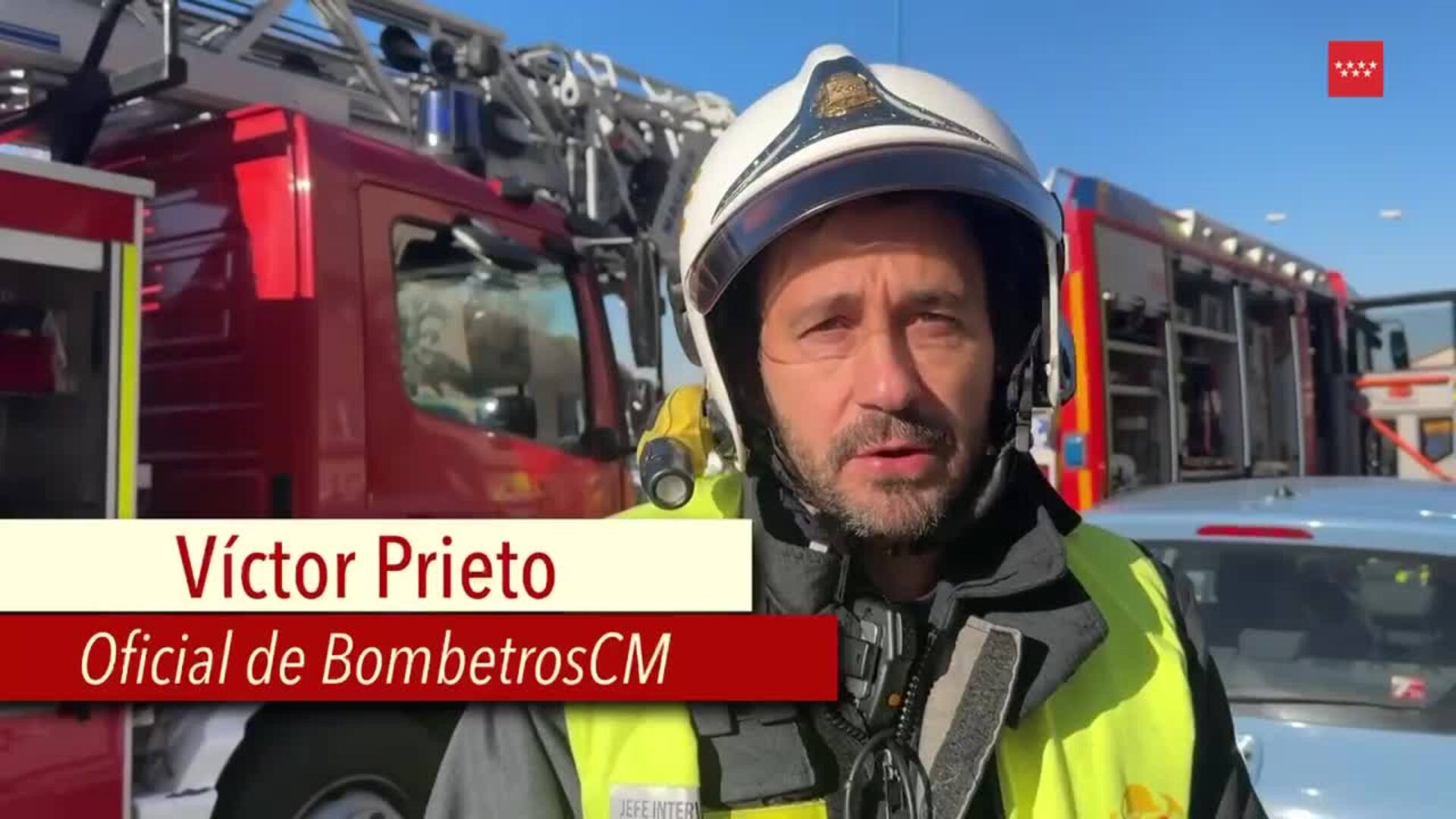 Cuatro atendidos en el aparatoso incendio de una vivienda en Leganés (Madrid)