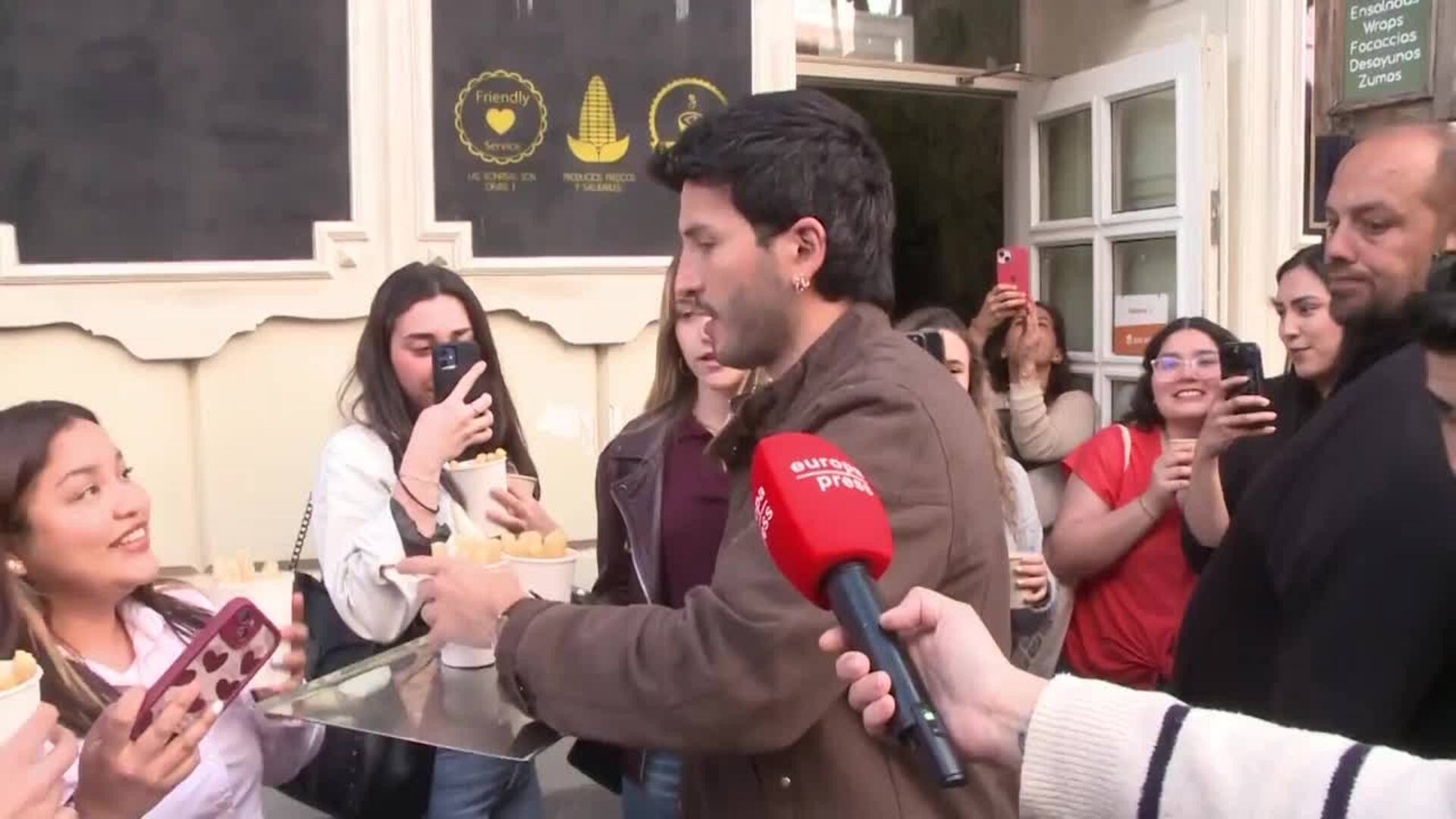Sebastián Yatra se demarca de los rumores de relación de Aitana y Plex