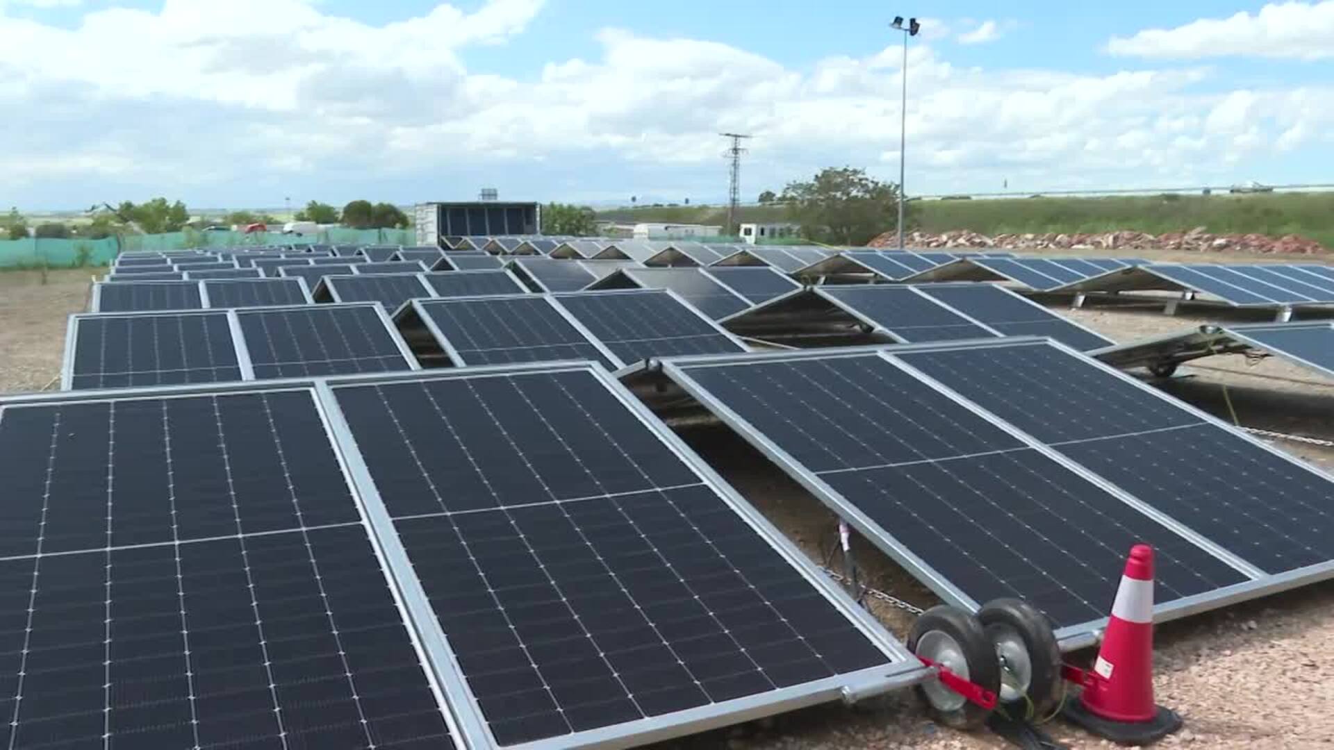 Experto revela cómo las microrredes garantizan y hacen más eficiente el suministro eléctrico