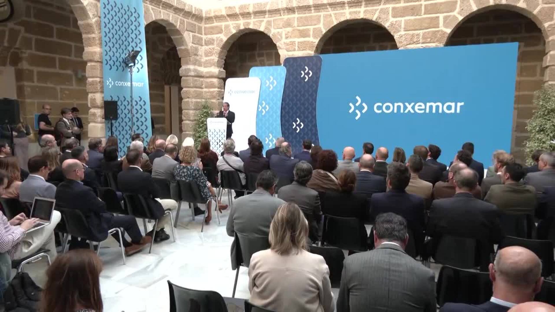 Andalucía pide al comisario de Pesca revisar el plan del Mediterráneo occidental