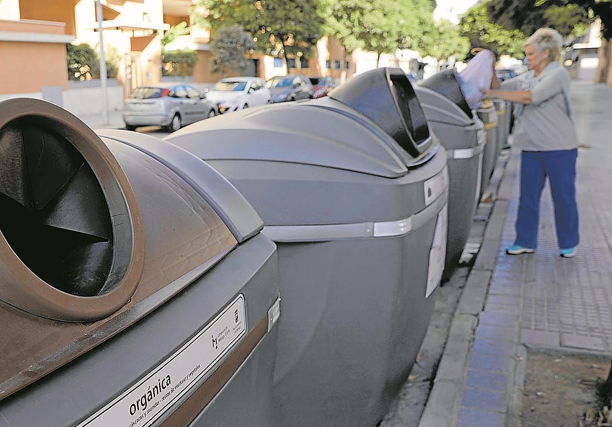 El sistema para controlar la basura que se tira a los contenedores ...