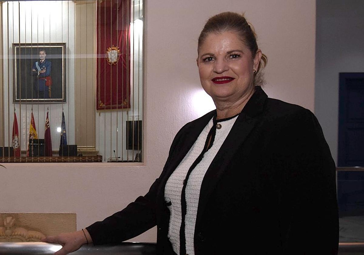Paqui Terol, en el Ayuntamiento de Alcantarilla.