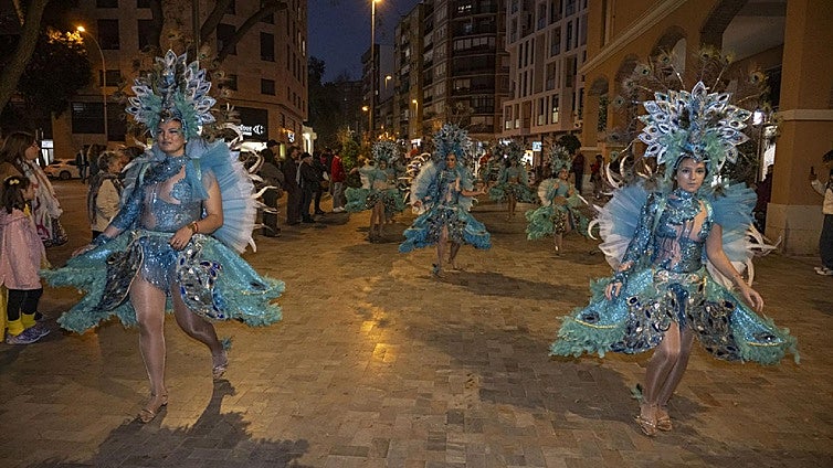 El Carnaval se despide en Cartagena a lo grande con los premios, el desfile y la quema de Don Carnal