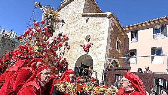 Los ciezanos gozan en un Viernes Santo radiante y multitudinario