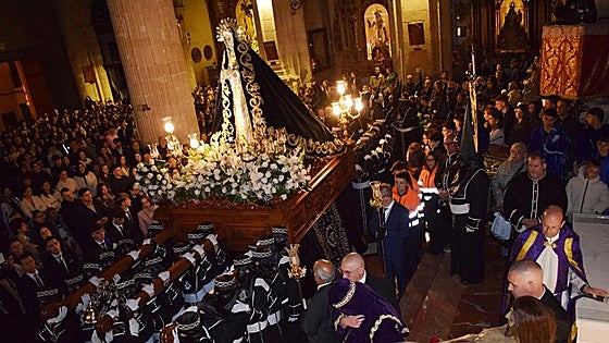 Cinco cofradías participaron en la Procesión del Santo Entierro de Caravaca