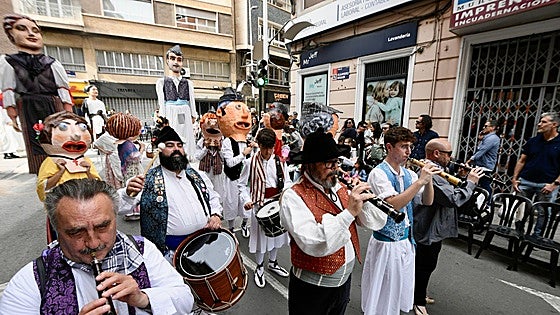Ofrenda floral y cantera huertana para un Lunes de Pascua «grande» en Murcia