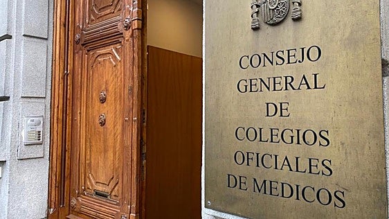 La profesión médica reprocha al Ministerio de Sanidad su falta de gestión y sale en defensa de la dignidad y ética médica