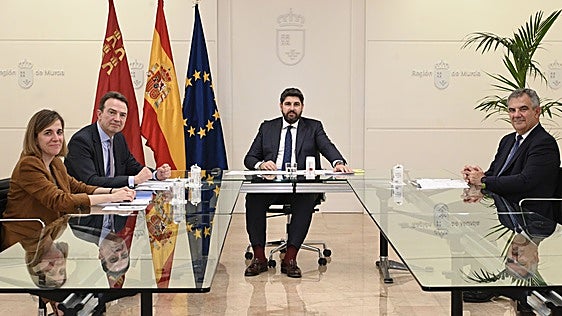 Enagás informará en seis municipios del hidroducto que saldrá de Escombreras y recorrerá 44 kilómetros en la Región de Murcia