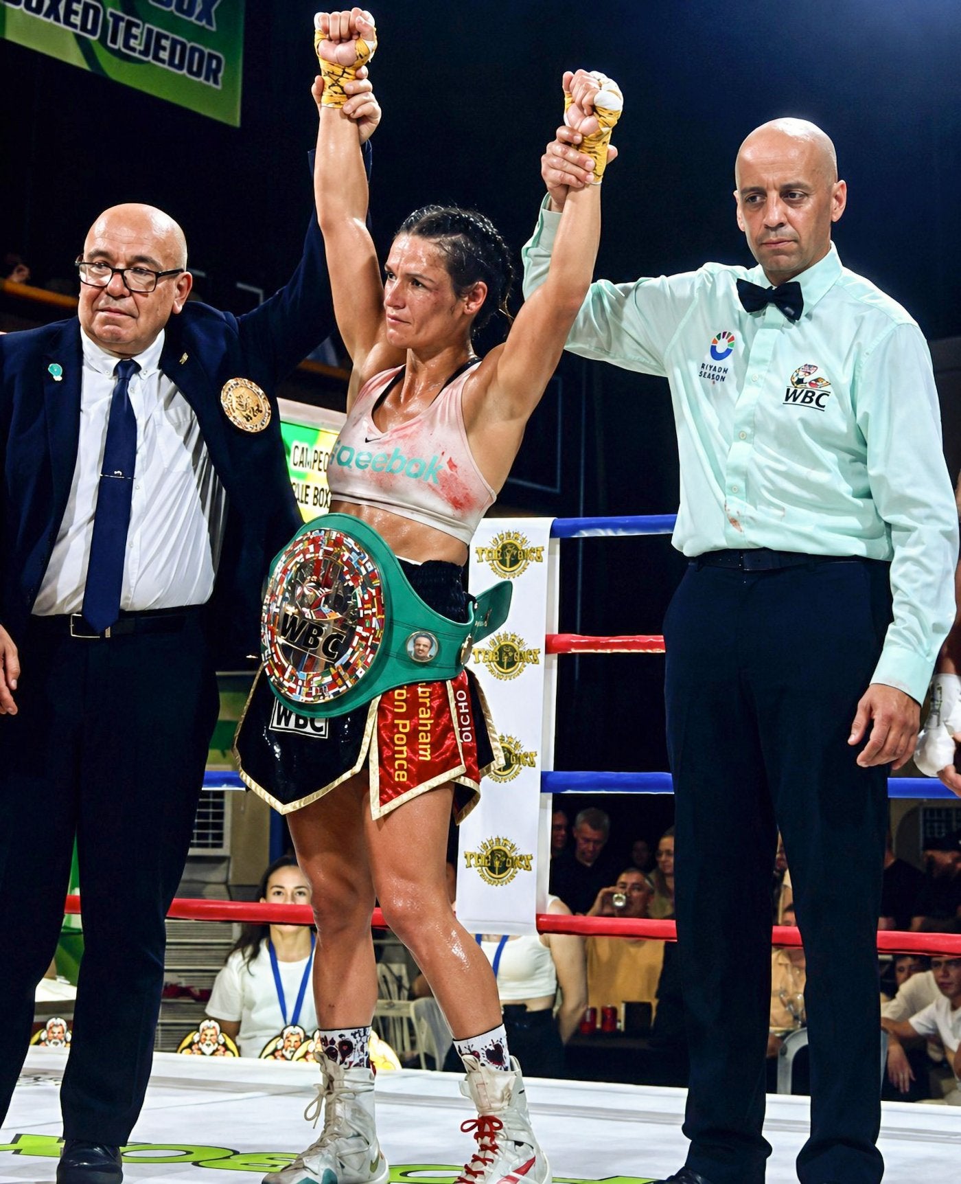 Mari Carmen Romero, tras la victoria en Níjar en el WBC Mundial Silver.