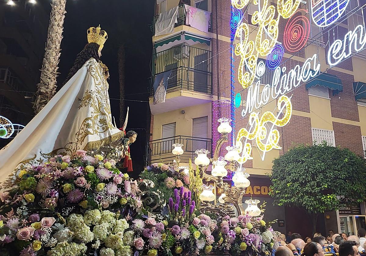 La Virgen de la Consolación, patrona de Molina de Segura, en procesión.