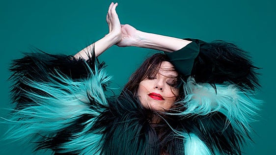 Luz Casal: «Ofrecemos conciertos de música, no espectáculos pirotécnicos ni circenses»