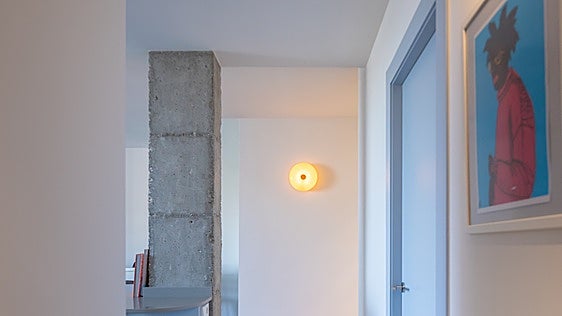Vistas, color y espacio en el Apartamento J23