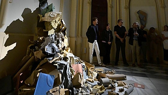 La escultura ilusionista de Rafael Fuster toma la sala La Capilla de Convalecencia