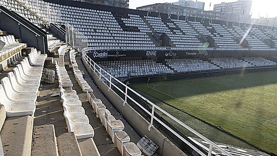 Los aficionados granas que dañaron el Cartagonova en 2025 siguen a la espera de juicio