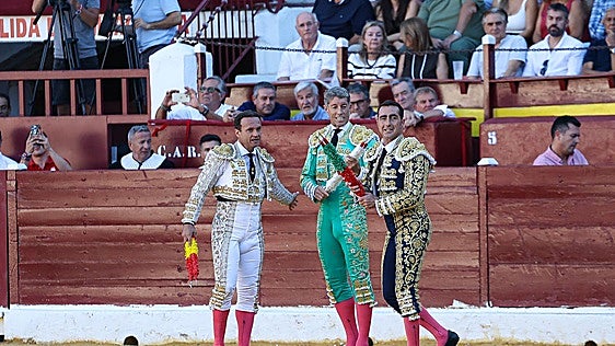 Las imágenes de la primera corrida de la Feria de Murcia 2026