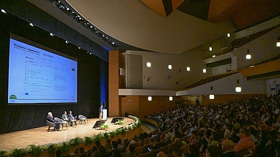 Estos son los ganadores de las ayudas del Colegio de Médicos de la Región de Murcia a la participación de médicos jóvenes en eventos científicos