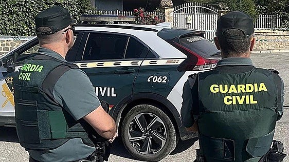 Cuatro encapuchados armados asaltan un furgón blindado en Mazarrón