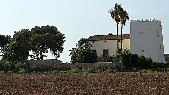 La Torre del Negro, vigía del Mar Menor desde 1585, recién restaurada.
