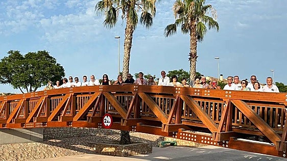 La Fiscalía investiga la presunta adjudicación «a dedo» de la pasarela del barrio de Santiago en Torre Pacheco