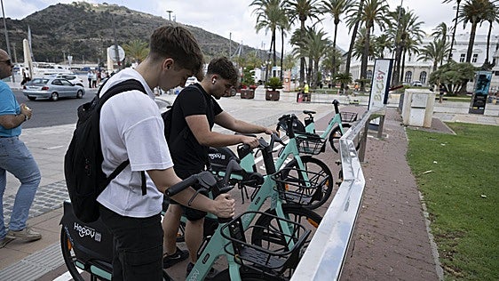 Las bicis de alquiler costarán en Cartagena un 20% menos y habrá descuentos